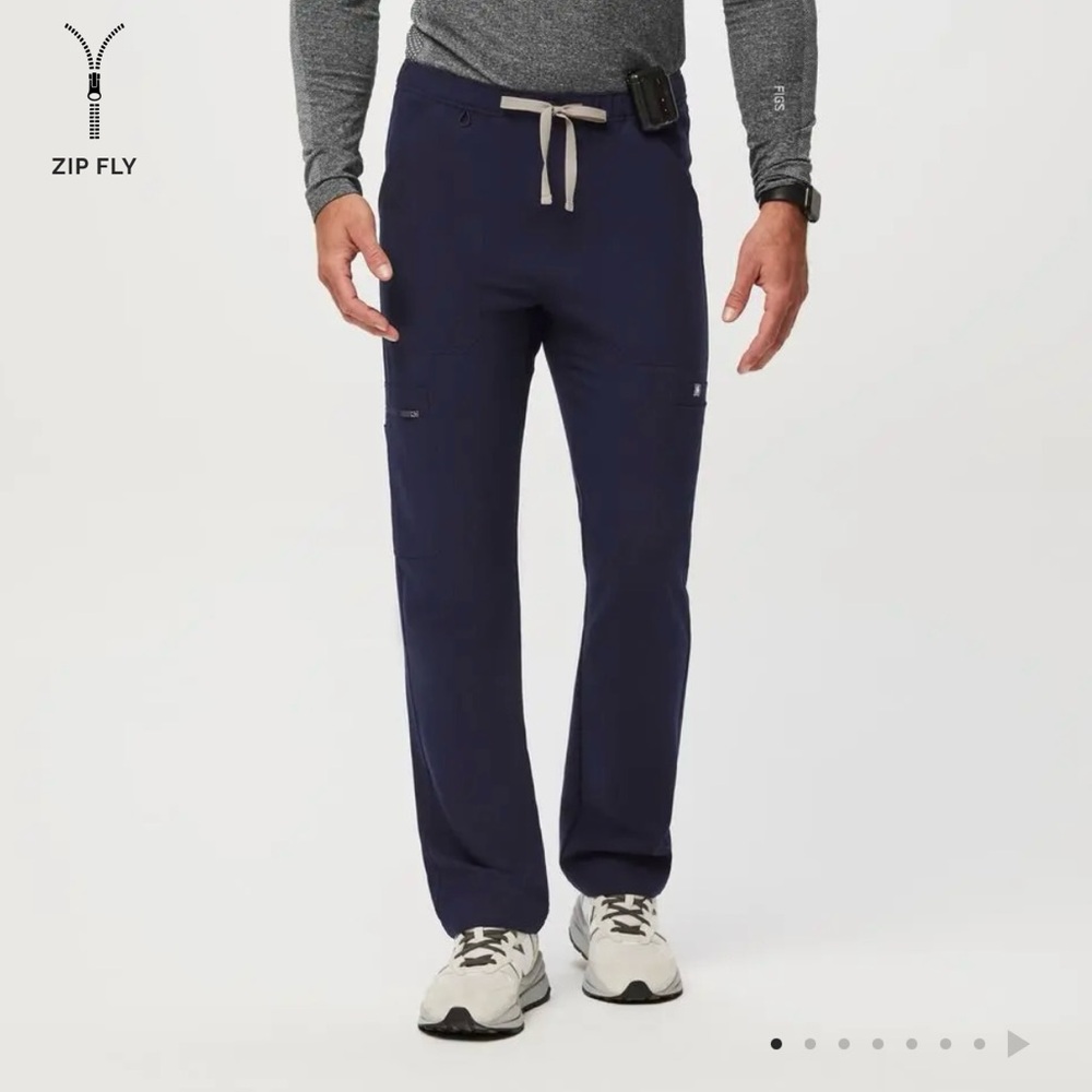 Figs Men's Navy Blue Cairo Cargo Scrub Pants